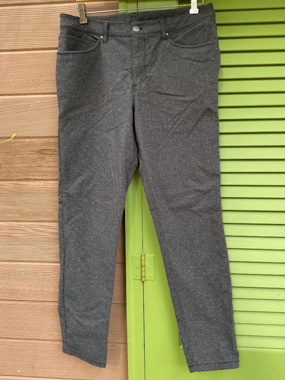 MENS Lululemon Classic Straight Heavyweight Pants Dark Charcoal - Size 34x30